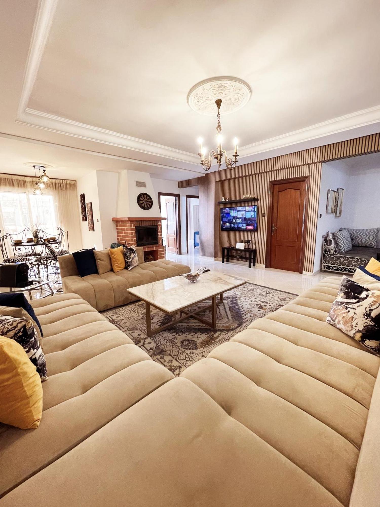 Apartamento Cozy Flat With Sea View Tánger Exterior foto